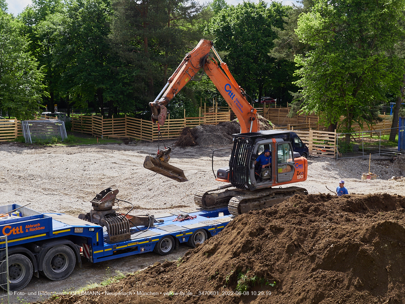 08.06.2022 - Baustelle zur Mütterberatung und Haus für Kinder